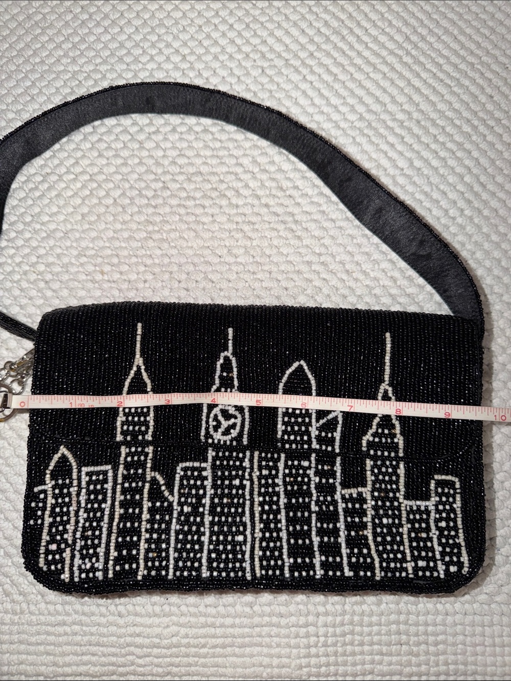 New York City Beaded Bag - Picture 10 of 10